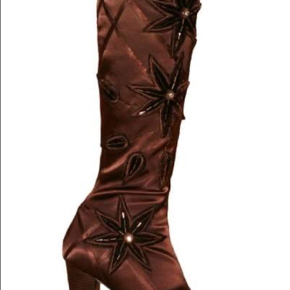 Designer Boots - Picture 14 of 15